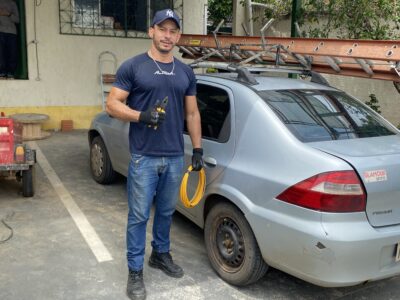 Eletricista profissional há 20 anos